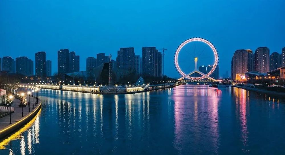 天津巷弄深处的美食秘境探索